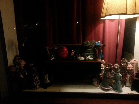 puppets
