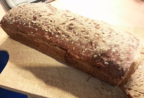 mehrkorn-brot