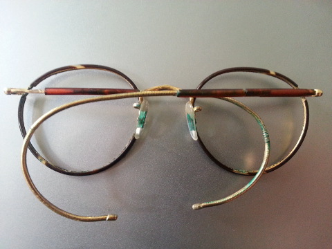 Brille