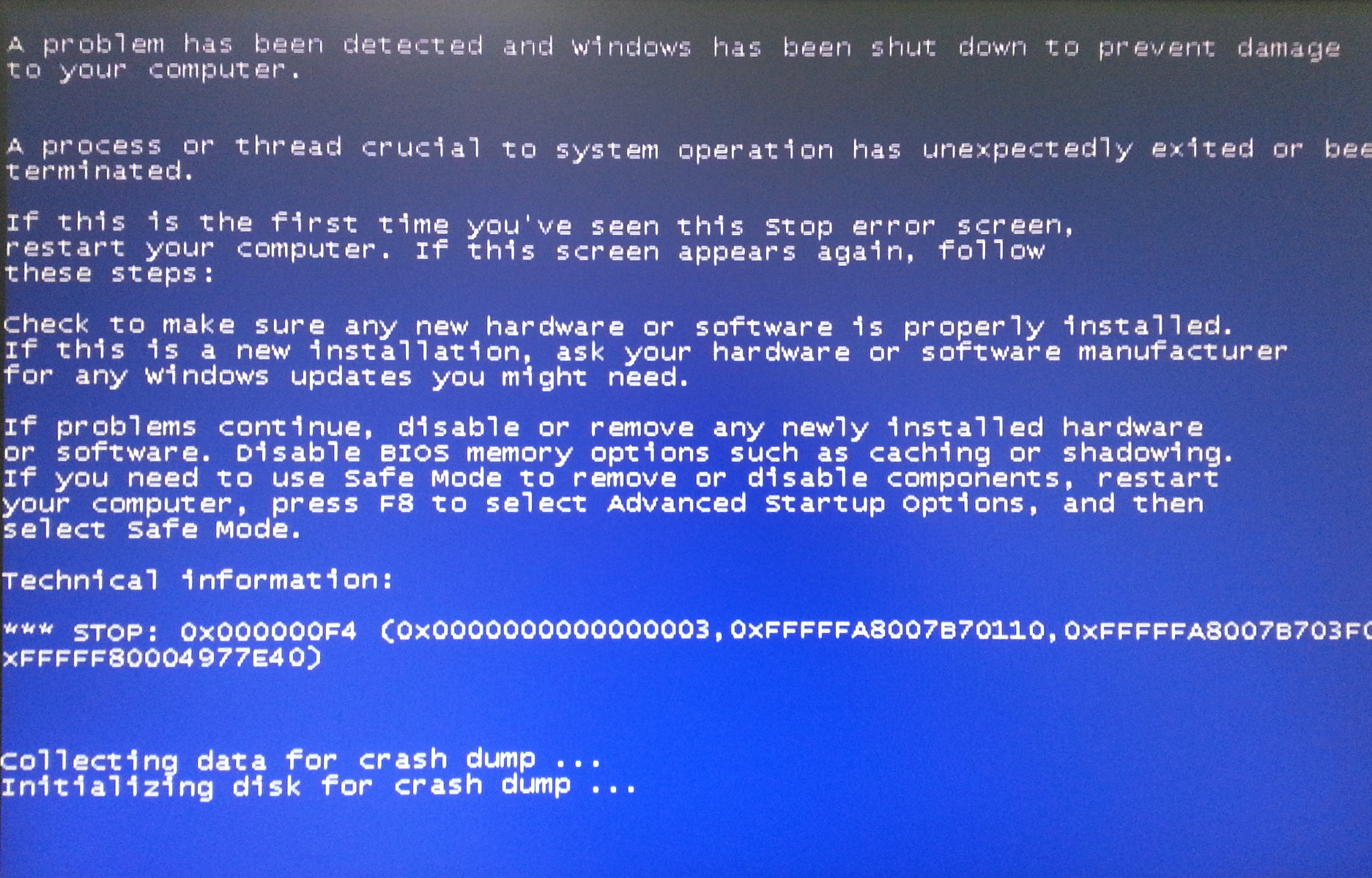 Ошибка ноутбука синий экран. Синий экран. Синий экран смерти. Синий экран смерти Windows. Экран ошибки.