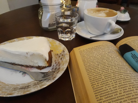 käsekuchen
