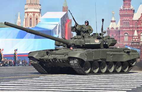 tank T-90A