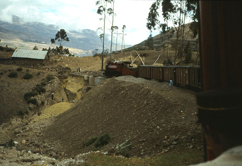 FERROCARRILES ECUATORIANOS