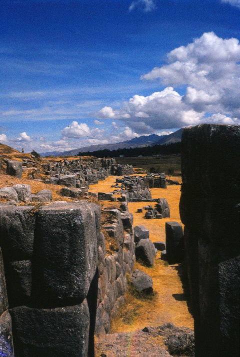 Sacsayhuaman